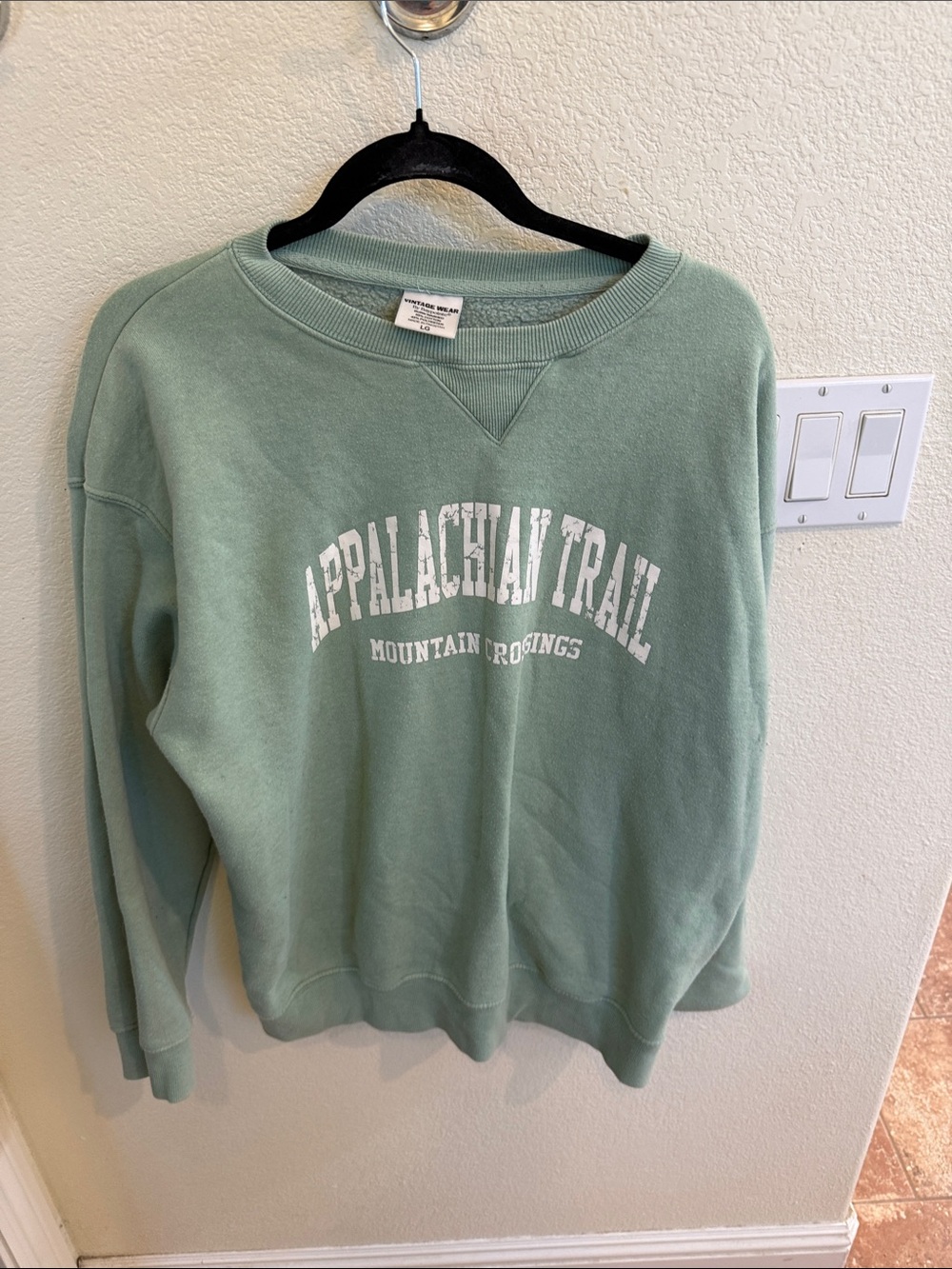 Appalachian Trail Graphic Crewneck Sweatshirt - Sage Green